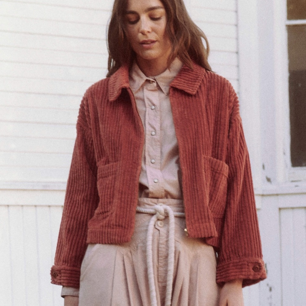 THE GREAT. Mechanic Cropped Corduroy Boxy Jacket in Strawberry Jam